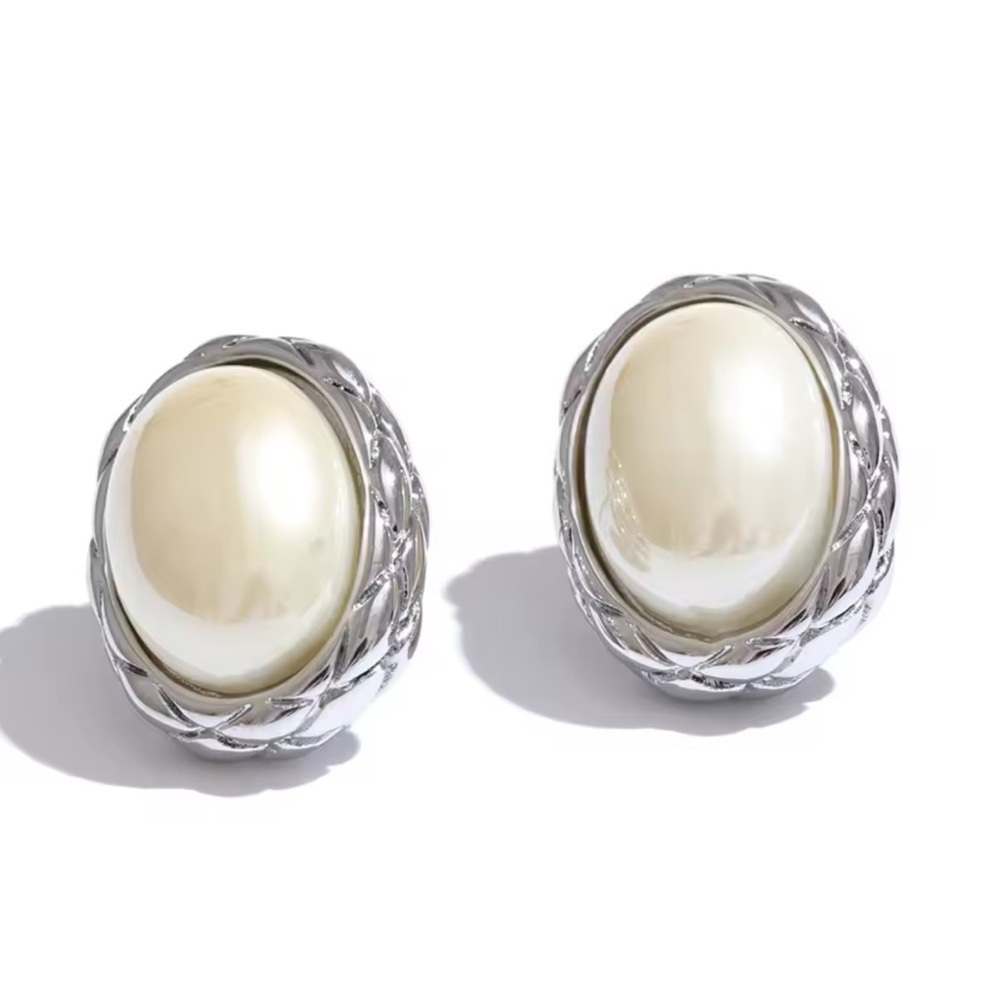 Vintage Elegant White Pearl Silver Stainless Steel Earrings